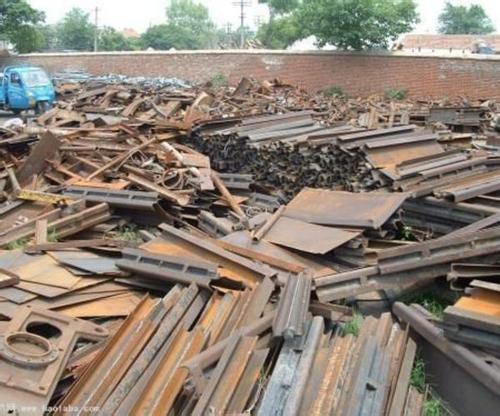 �U�F����